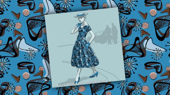 50er-Jahre-Straßenszene zeigt eine elegante Frau mit Hut und Handschuhen in einem typischen Kleid mit weitem Rockteil.